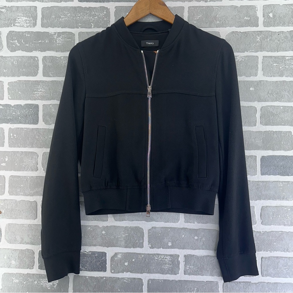 Theory Black Crepe‎ Bomber Jacket Size Small